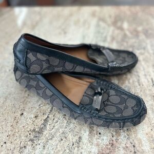Coach Signature Black and Gray Loafers size 10 coach shoes flats signature logo